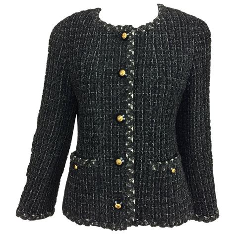 chanel tweed jacket vintage.